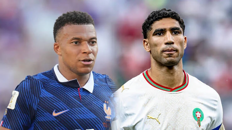 França comemora um dos gols contra o Marrocos na Copa de 2026